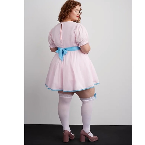 TORRID NWT HALLOWEEN COSTUME STRETCH POPLIN SATIN CLASSIC DOLL DRESS - Picture 3 of 7